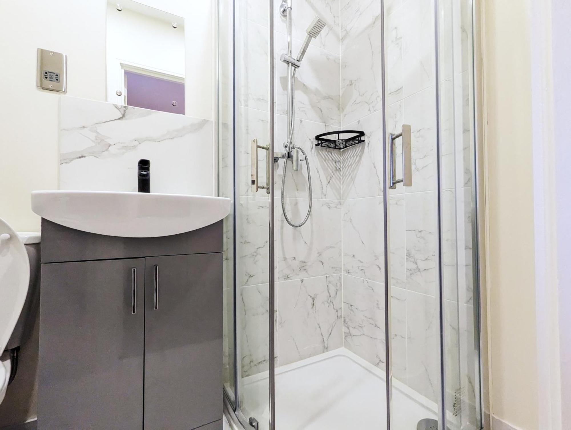 Rooms Near City Centre Private Bath Free Parking يورك المظهر الخارجي الصورة