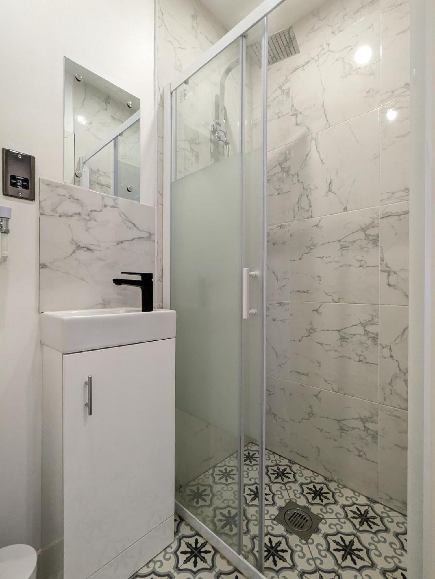 Rooms Near City Centre Private Bath Free Parking يورك المظهر الخارجي الصورة