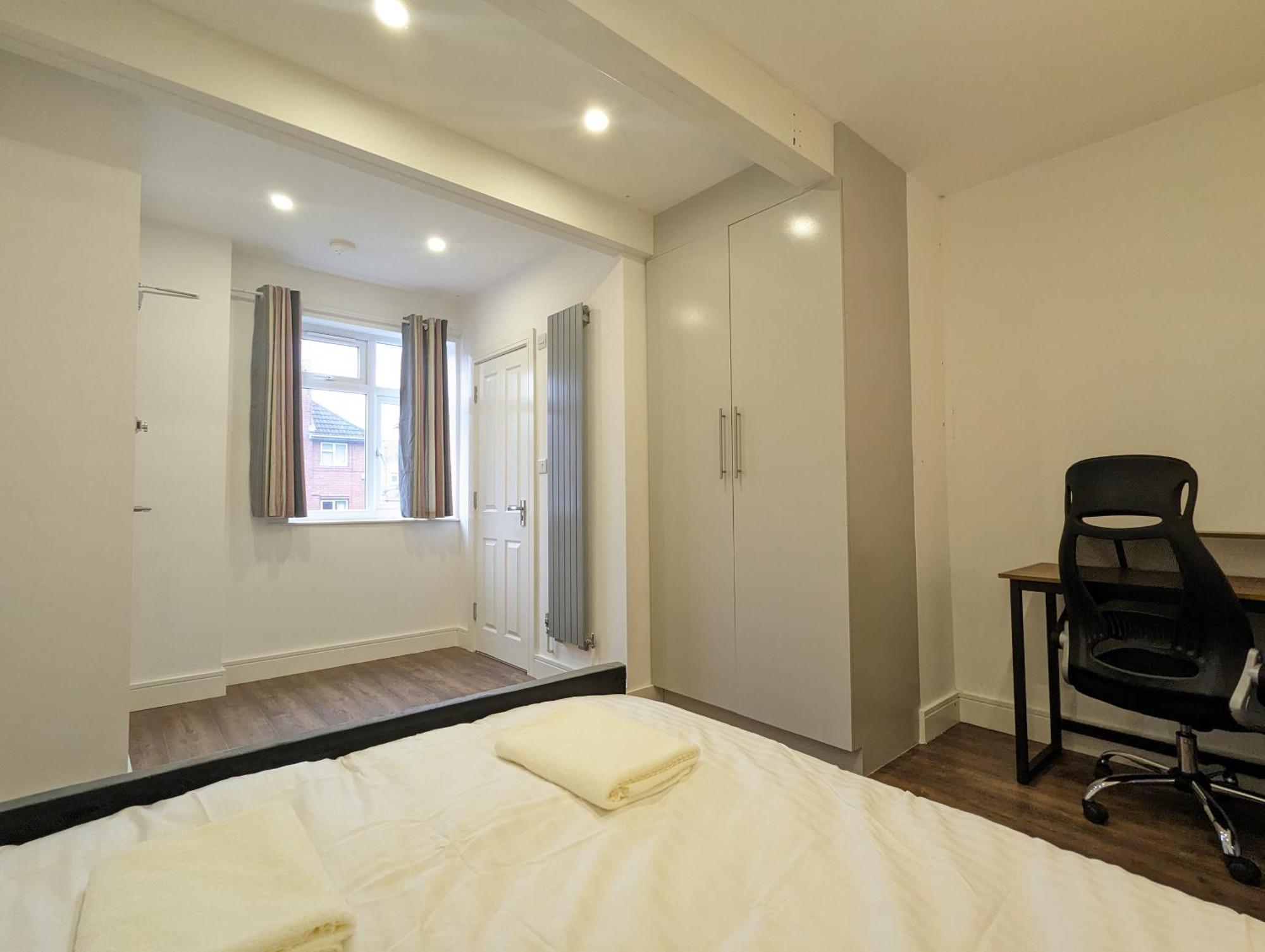 Rooms Near City Centre Private Bath Free Parking يورك المظهر الخارجي الصورة